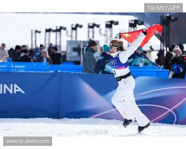 央视点赞好事成双 苏翊鸣生日夺冠徐梦桃卫冕